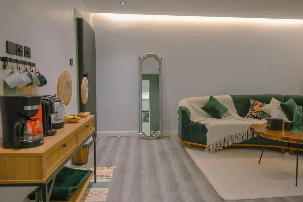Apartment Bedroom & Living Room 402 8Min To Bloulevard Season Witer Land Riyadh